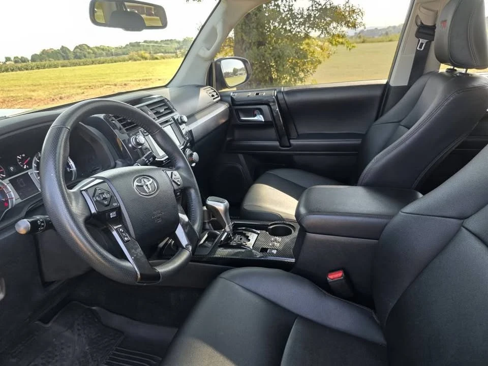 2019 Toyota 4Runner 5th Gen - Image 9 of 15