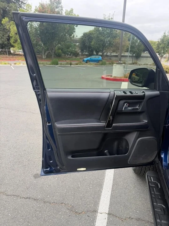 2019 Toyota 4Runner 5th Gen - Image 14 of 20