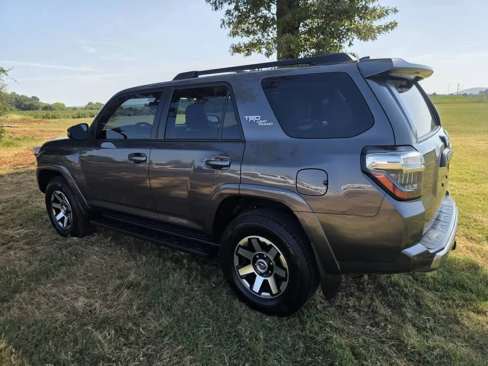 2019 Toyota 4Runner 5th Gen - Image 2 of 15