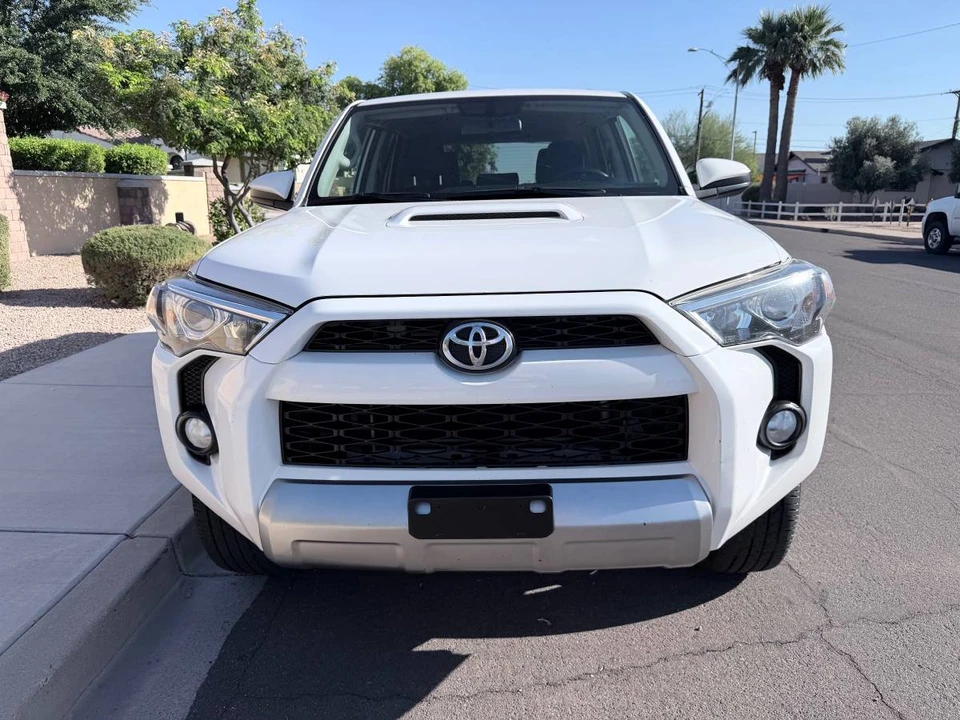 2019 Toyota 4Runner - Image 3 of 21
