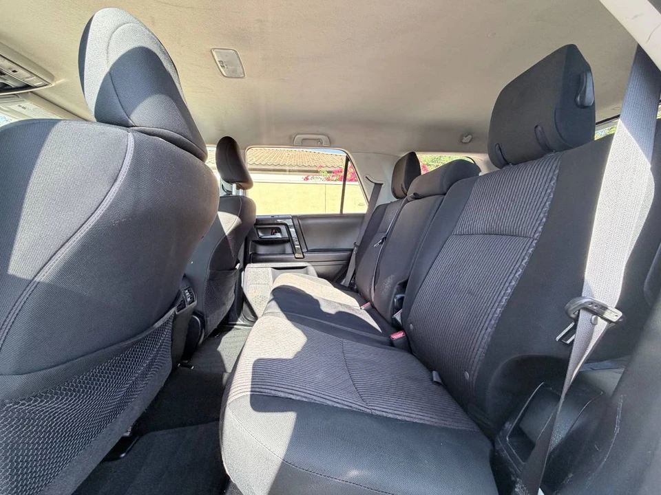 2019 Toyota 4Runner - Image 14 of 21