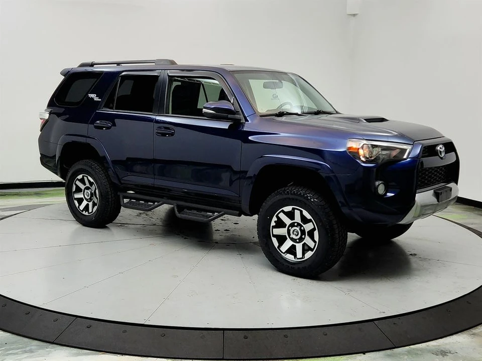 2019 Toyota 4Runner 5th Gen - Image 3 of 12