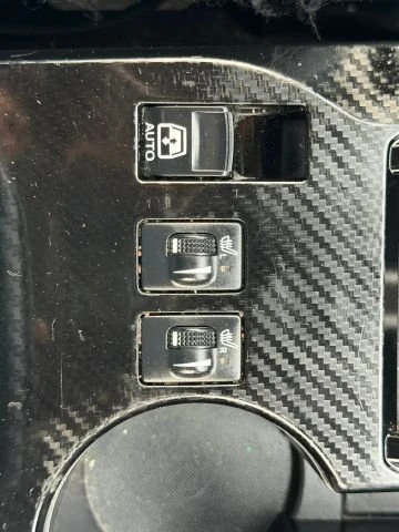 2019 Toyota 4Runner 5th Gen - Image 16 of 20