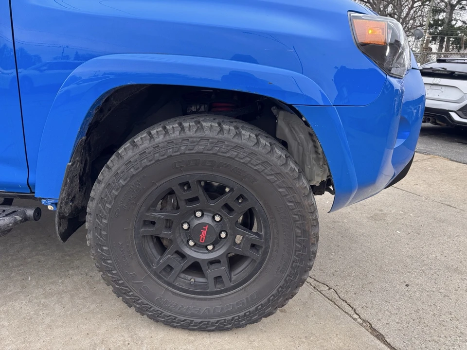 2019 Toyota 4Runner 5th Gen - Image 11 of 20