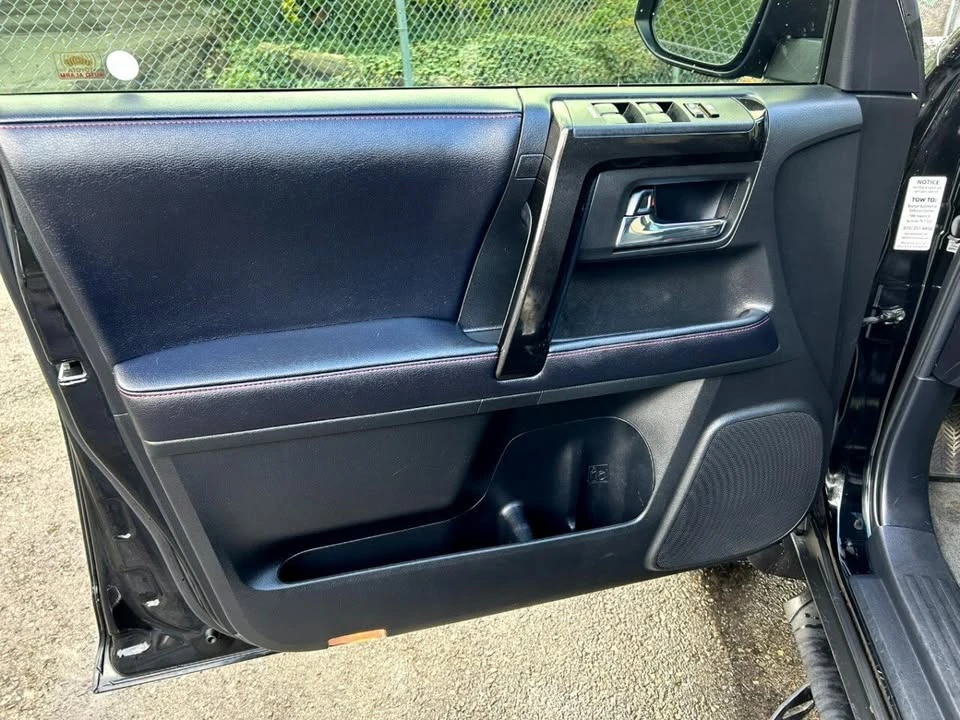 2019 Toyota 4Runner 5th Gen - Image 9 of 18