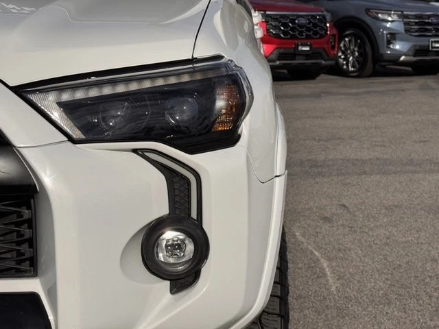 2019 Toyota 4Runner 5th Gen - Image 8 of 12