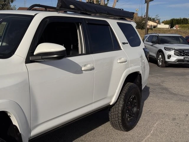 2019 Toyota 4Runner 5th Gen - Image 9 of 12