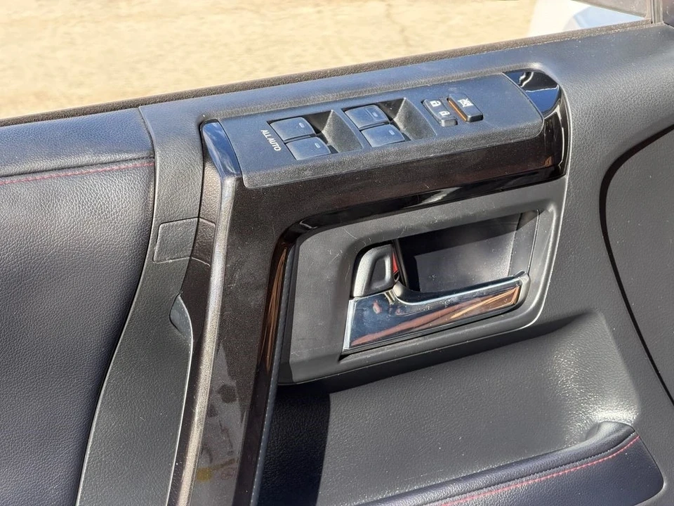2019 Toyota 4Runner 5th Gen - Image 15 of 21