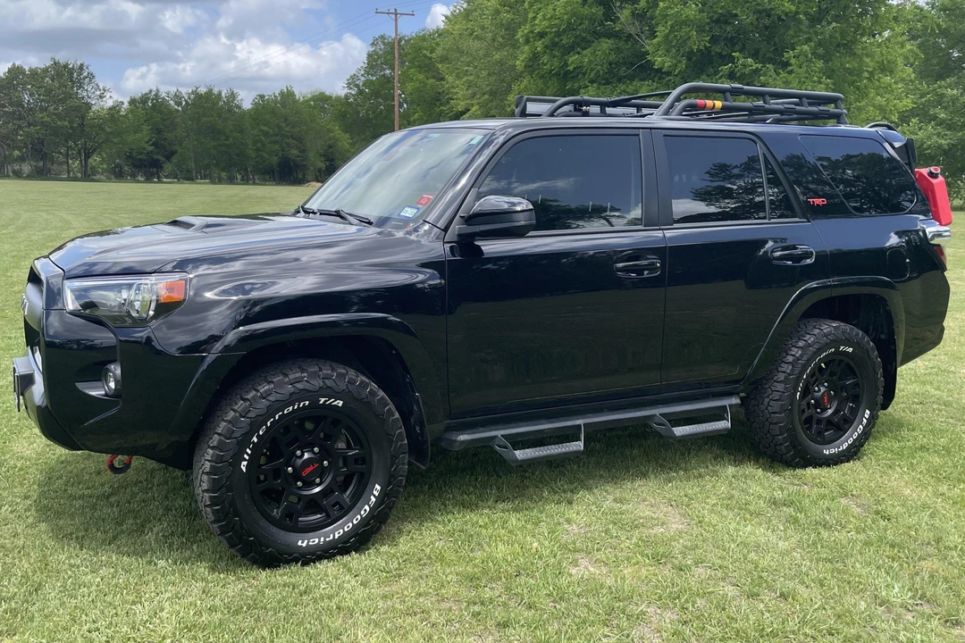 2019 Toyota 4Runner 5th Gen - Image 3 of 31