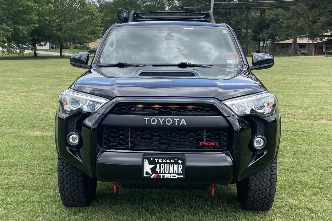 2019 Toyota 4Runner 5th Gen - Image 2 of 31