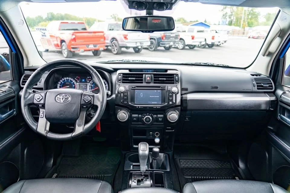 2019 Toyota 4Runner 5th Gen - Image 19 of 20