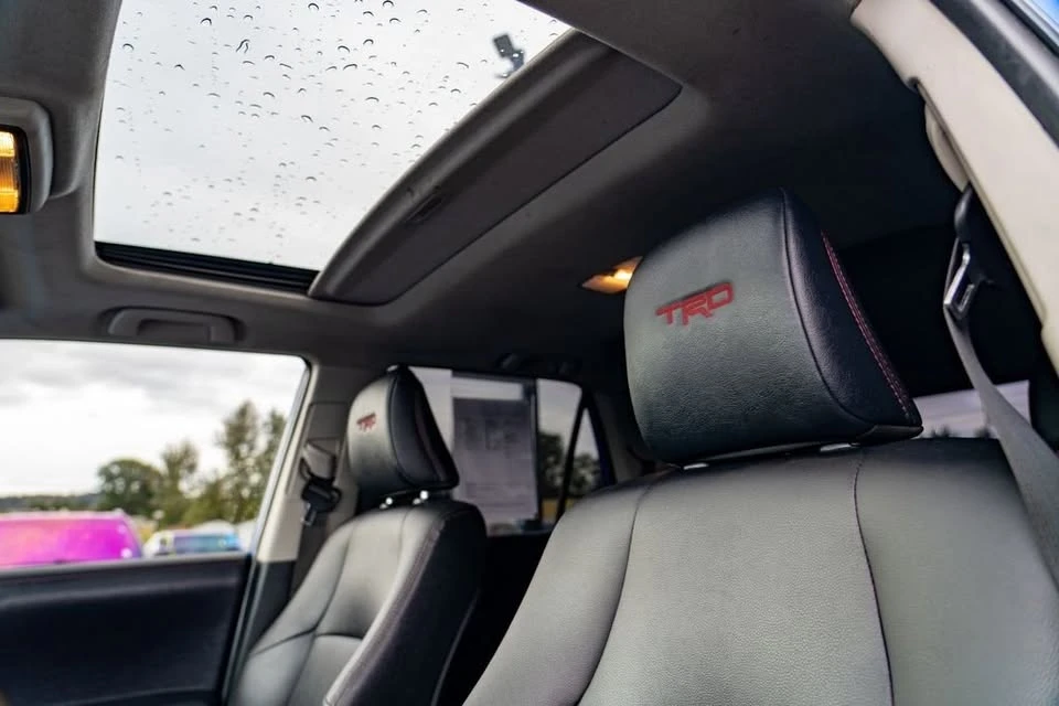 2019 Toyota 4Runner 5th Gen - Image 13 of 20