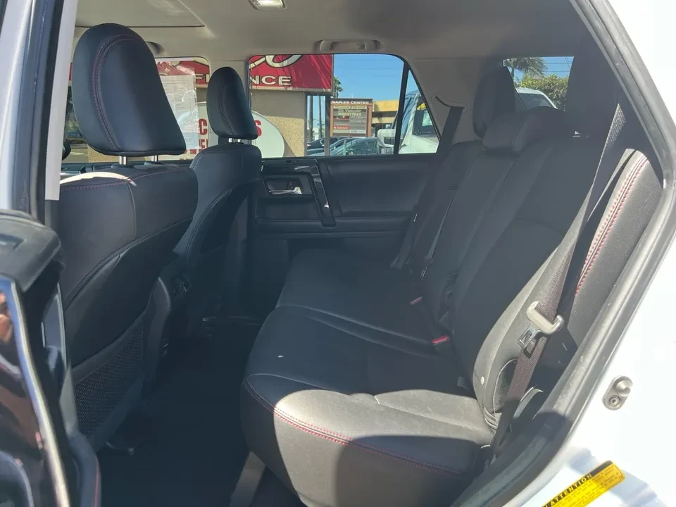 2019 Toyota 4Runner 5th Gen - Image 5 of 9