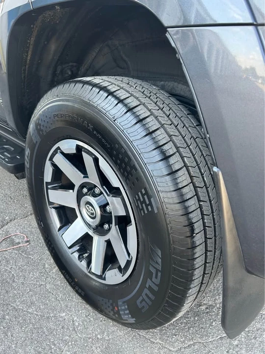 2019 Toyota 4Runner 5th Gen - Image 4 of 11