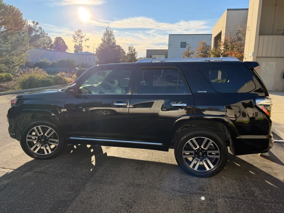 2019 Toyota 4Runner 5th Gen - Image 4 of 19