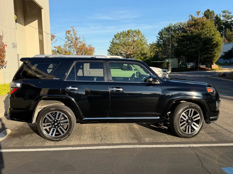 2019 Toyota 4Runner 5th Gen - Image 3 of 19