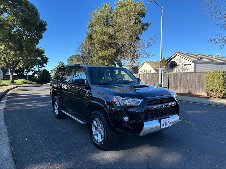 2019 Toyota 4Runner 5th Gen - Image 3 of 20