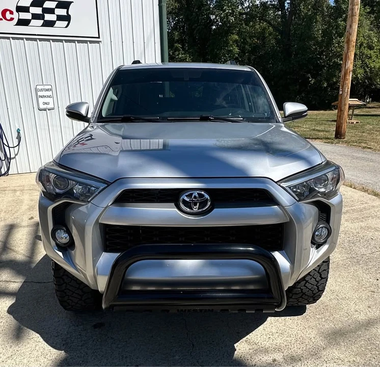 2019 Toyota 4Runner 5th Gen - Image 9 of 14