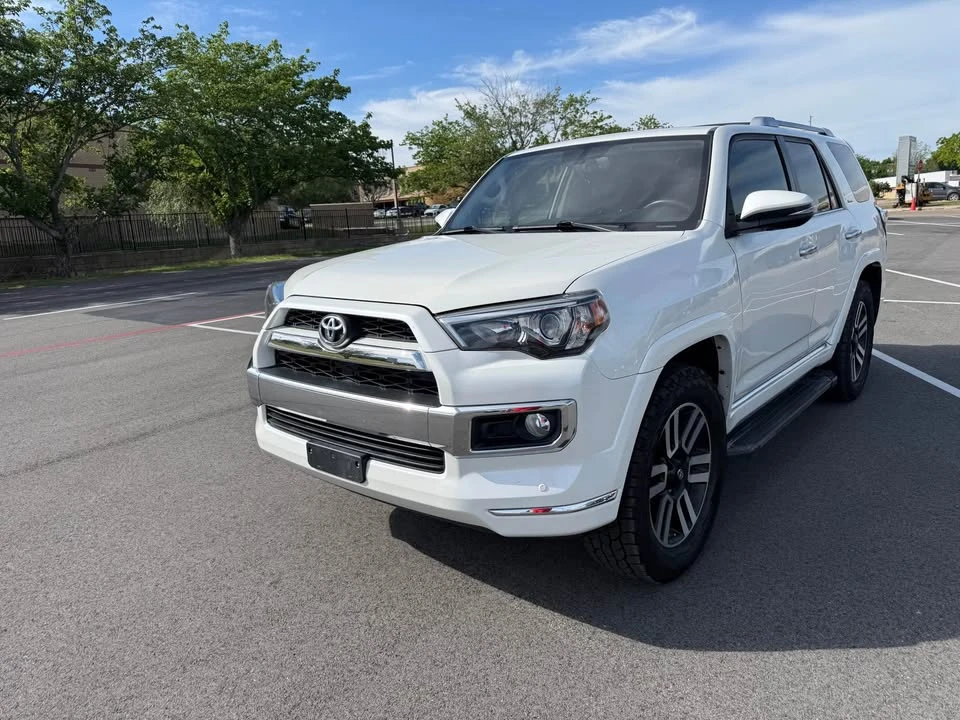 2019 Toyota 4Runner 5th Gen - Image 5 of 12