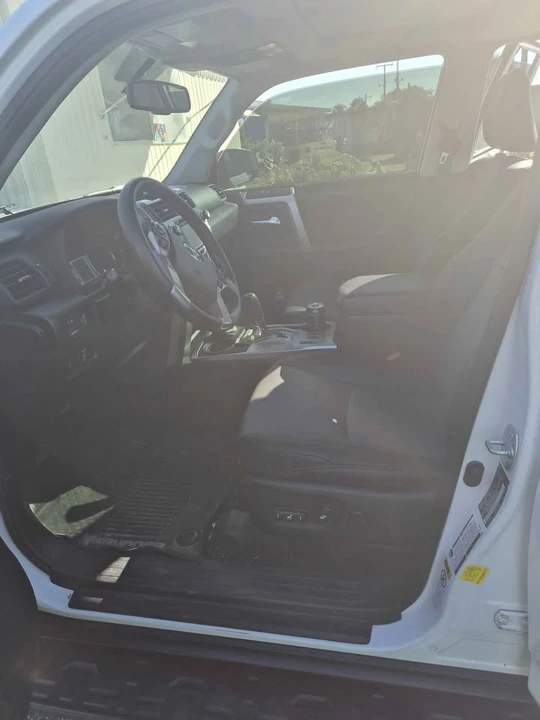 2019 Toyota 4Runner 5th Gen - Image 4 of 9