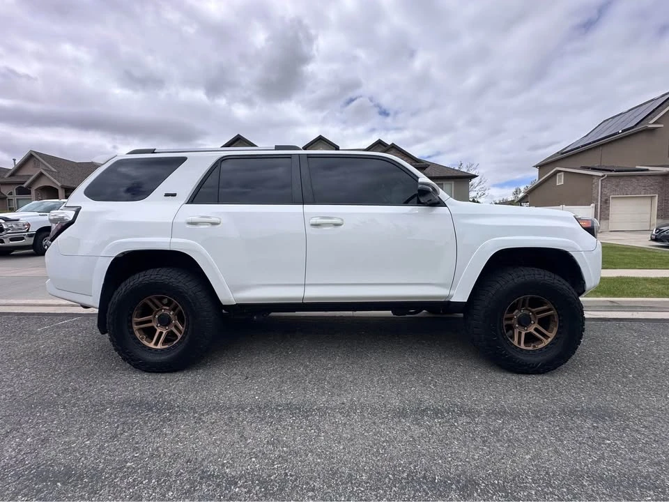 2019 Toyota 4Runner 5th Gen - Image 2 of 20
