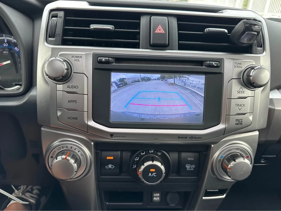 2019 Toyota 4Runner 5th Gen - Image 9 of 12