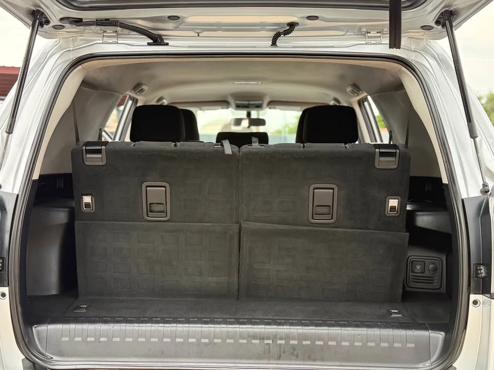 2019 Toyota 4Runner 5th Gen - Image 16 of 20