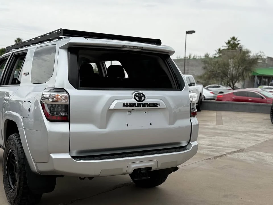 2019 Toyota 4Runner 5th Gen - Image 9 of 20