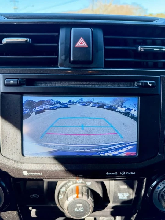 2019 Toyota 4Runner 5th Gen - Image 15 of 20