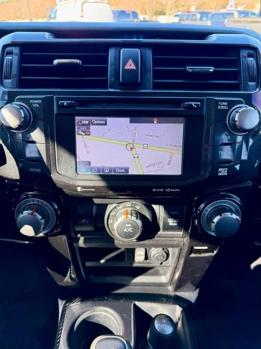 2019 Toyota 4Runner 5th Gen - Image 14 of 20