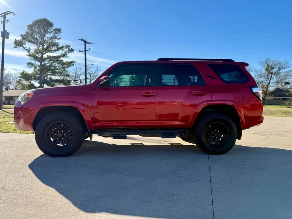 2019 Toyota 4Runner 5th Gen - Image 9 of 18