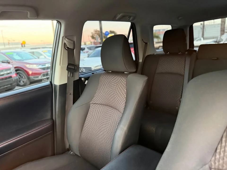 2019 Toyota 4Runner 5th Gen - Image 15 of 16