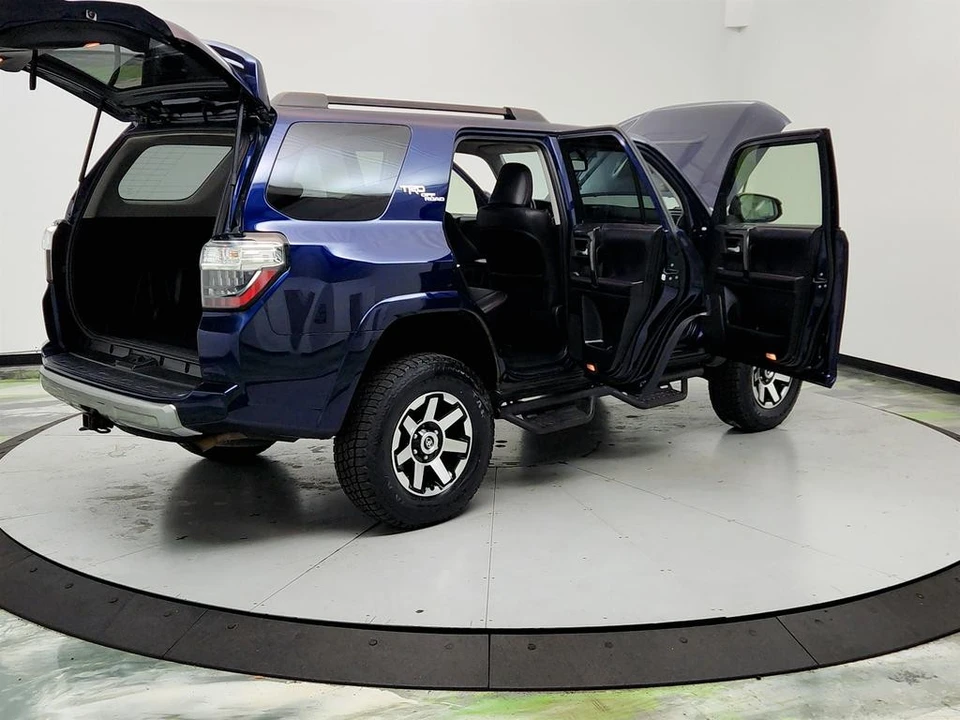 2019 Toyota 4Runner 5th Gen - Image 11 of 12