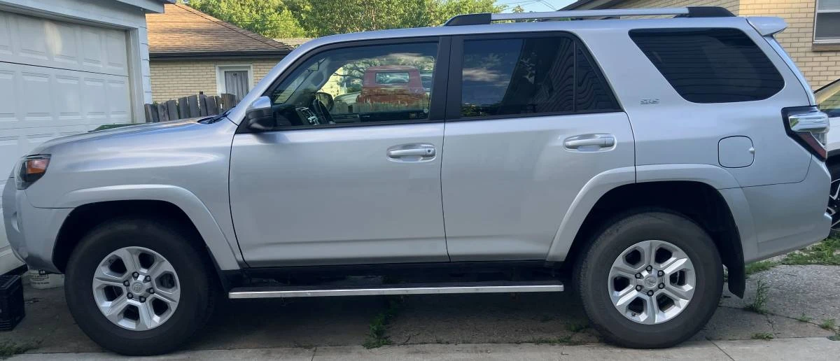 2019 Toyota 4Runner 5th Gen - Image 4 of 8