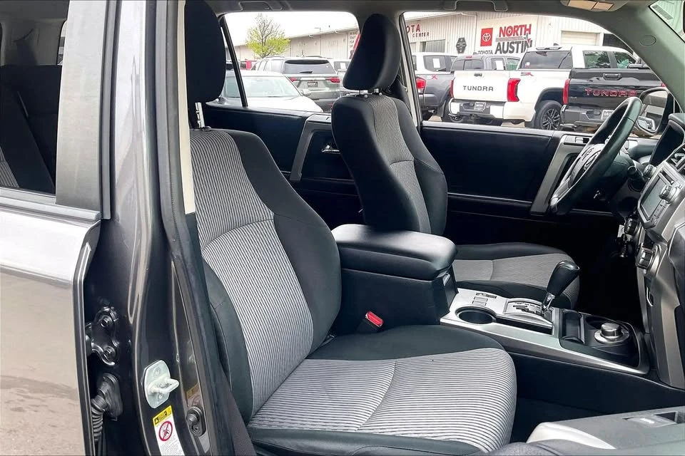 2019 Toyota 4Runner 5th Gen - Image 12 of 13