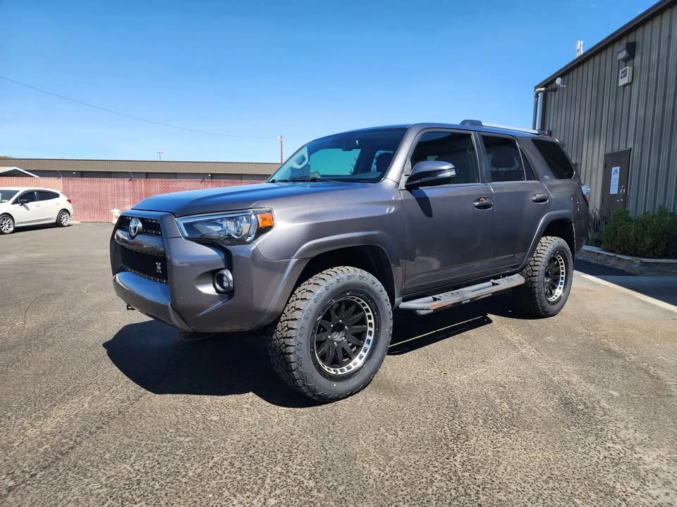 2019 Toyota 4Runner 5th Gen - Image 7 of 20