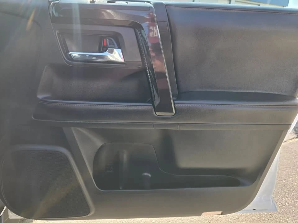 2019 Toyota 4Runner 5th Gen - Image 15 of 18