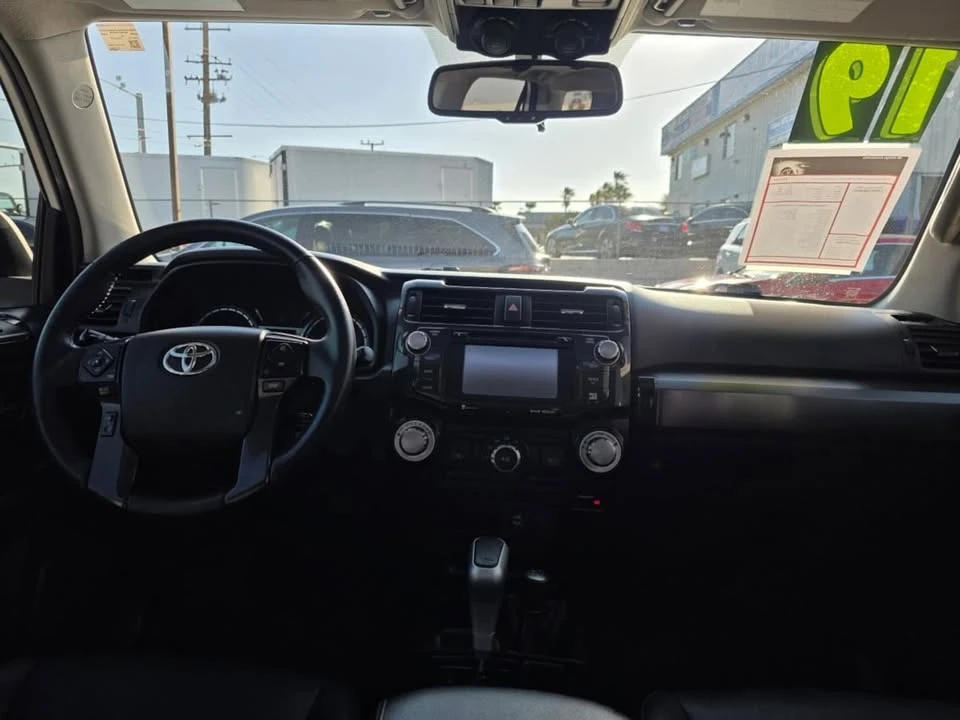 2019 Toyota 4Runner 5th Gen - Image 9 of 18