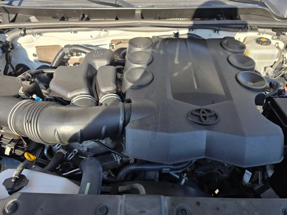2019 Toyota 4Runner 5th Gen - Image 17 of 18