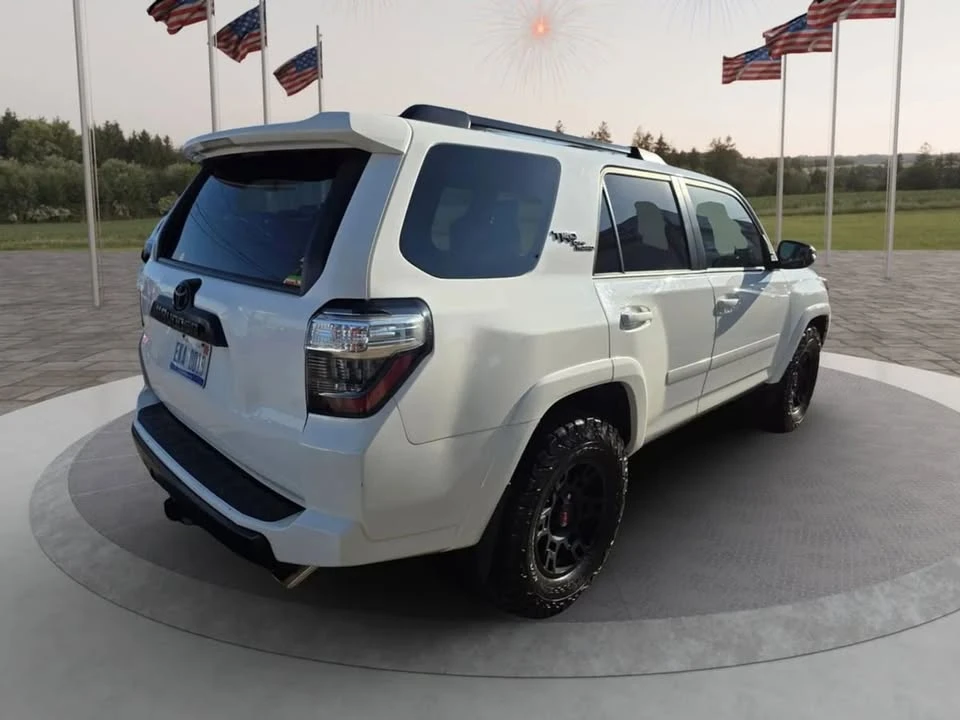 2019 Toyota 4Runner 5th Gen - Image 5 of 18