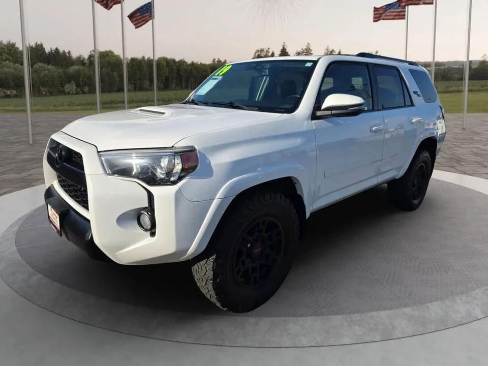 2019 Toyota 4Runner 5th Gen - Image 2 of 18
