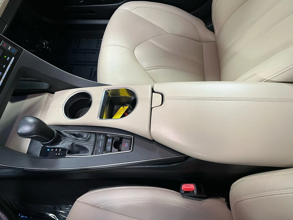 2019 Toyota Avalon 5th Gen - Image 21 of 21