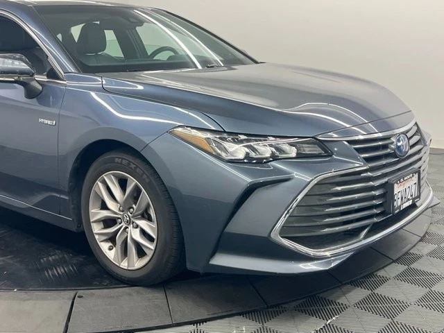 2019 Toyota Avalon 5th Gen - Image 6 of 11