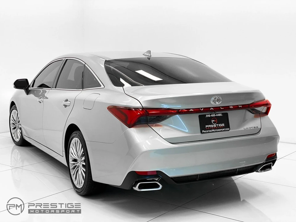 2019 Toyota Avalon 5th Gen - Image 4 of 12