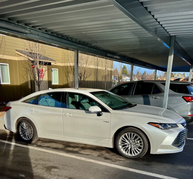 2019 Toyota Avalon 5th Gen - Image 2 of 21