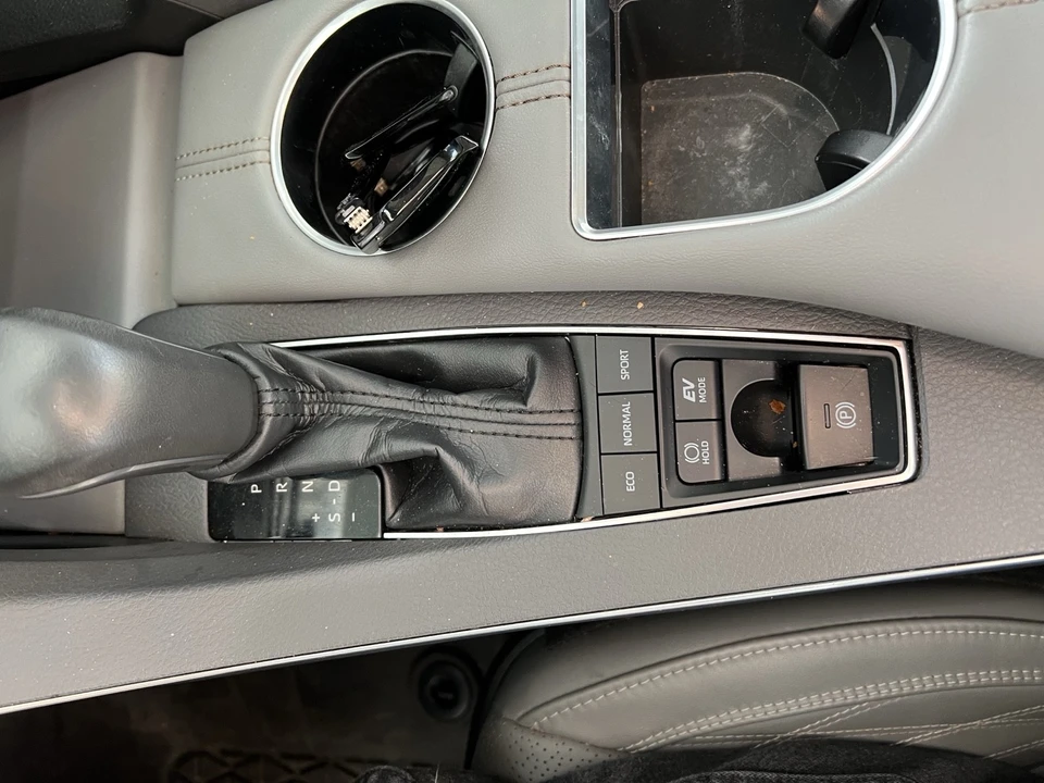 2019 Toyota Avalon 5th Gen - Image 17 of 21
