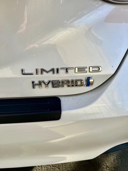 2019 Toyota Avalon 5th Gen - Image 8 of 21