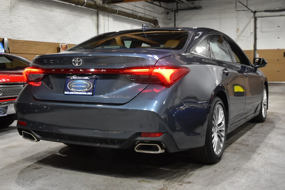 2019 Toyota Avalon 5th Gen - Image 7 of 21