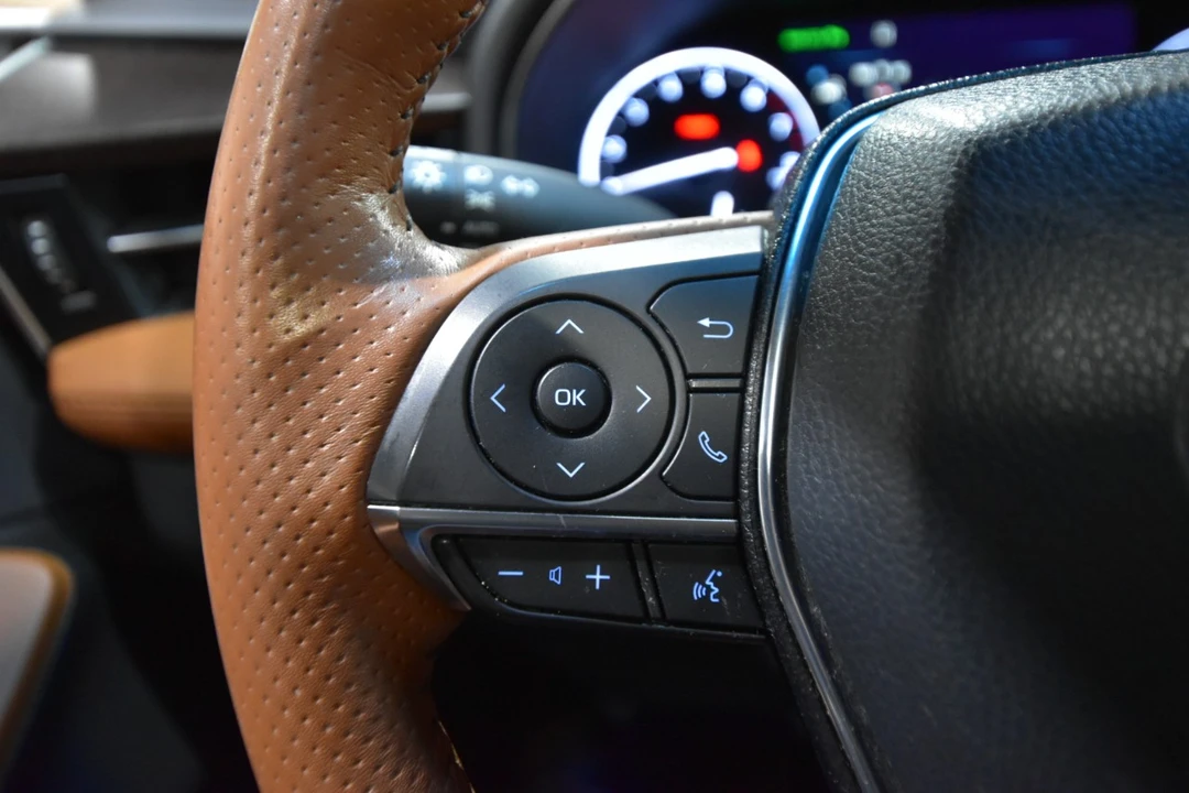 2019 Toyota Avalon 5th Gen - Image 19 of 21