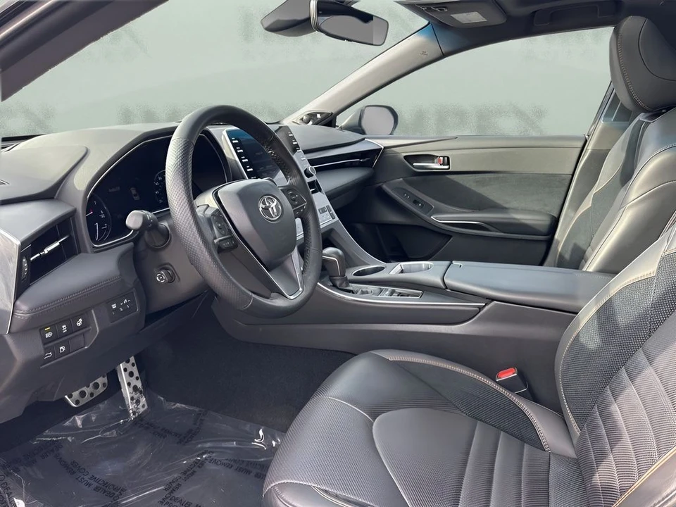 2019 Toyota Avalon 5th Gen - Image 9 of 12